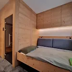 Riverside 1st Floor South * Saas-Fee